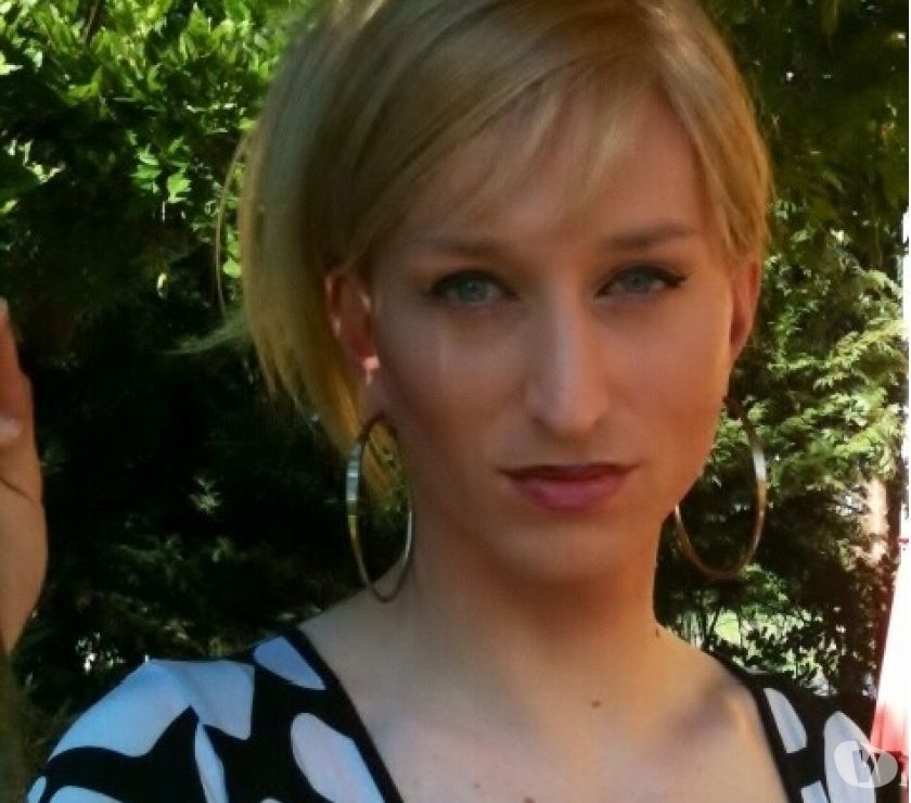 Ravissante trans française au doux nom de Clara